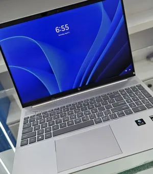 New Laptop HP Pavilion 17 16GB Intel Core i7 SSD 1T