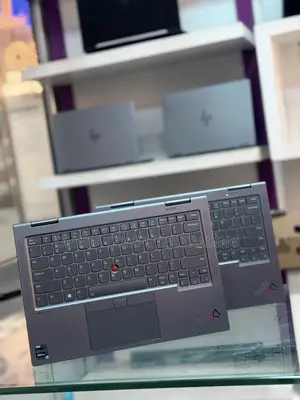 New Laptop Lenovo ThinkPad X1 Yoga 16GB Intel Core i7 SSD 512GB