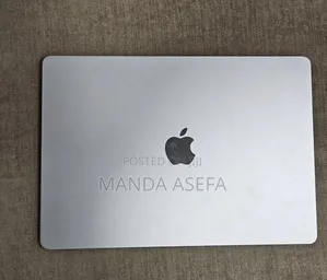 New Laptop Apple MacBook Air 2024 M3 16GB Apple M3 SSD 256GB