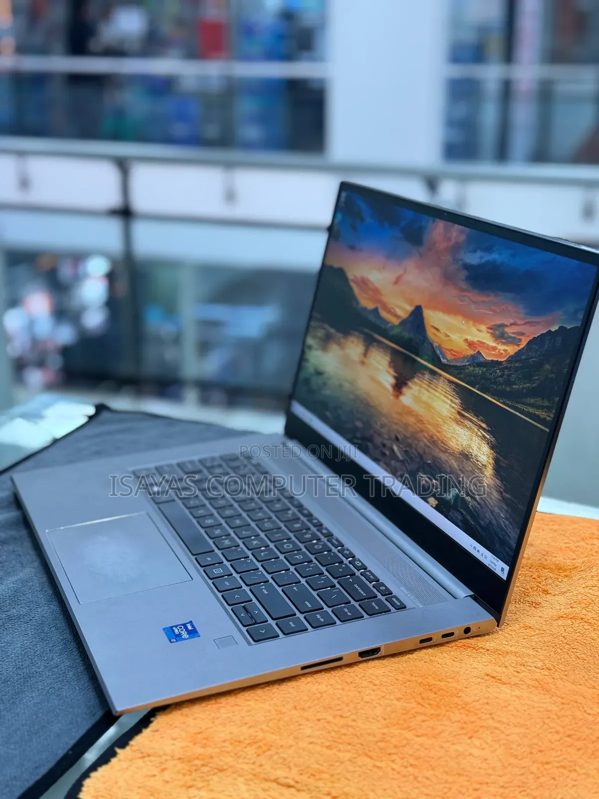 New Laptop HP ZBook 15 16GB Intel Core i7 SSD 512GB