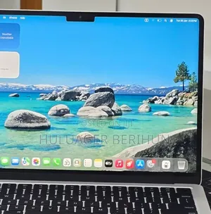 New Laptop Apple MacBook Air 2024 M3 16GB Apple M3 SSD 256GB