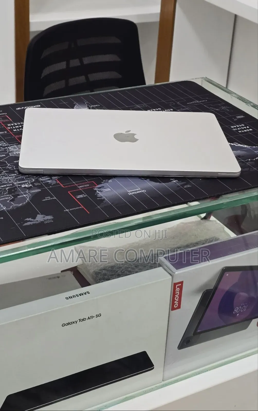 New Laptop Apple MacBook Air 2024 M3 16GB Apple M3 SSD 256GB