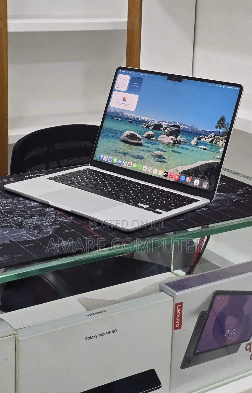 New Laptop Apple MacBook Air 2024 M3 16GB Apple M3 SSD 256GB