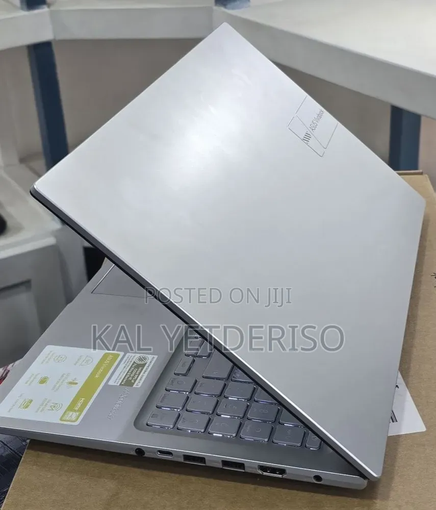 New Laptop Asus Vivobook S 15 16GB Intel Core i7 SSD 512GB