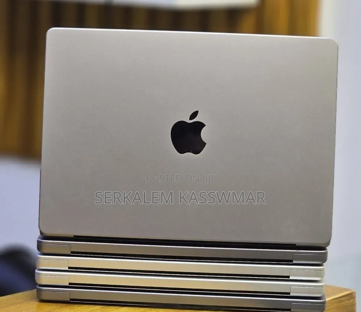 New Laptop Apple MacBook Pro 16GB Apple M1 SSD 512GB