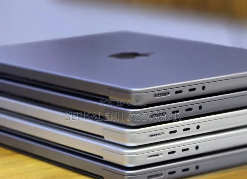 New Laptop Apple MacBook Pro 16GB Apple M1 SSD 512GB