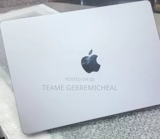 New Laptop Apple MacBook Pro 2021 M1 32GB Apple M1 SSD 512GB