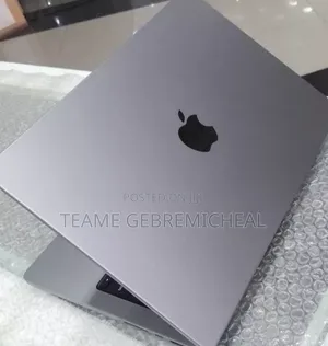 New Laptop Apple MacBook Pro 2021 M1 32GB Apple M1 SSD 512GB