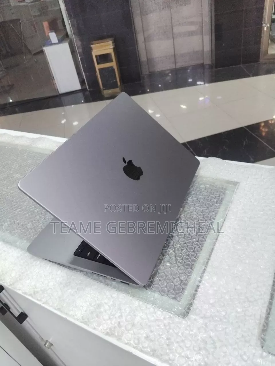 New Laptop Apple MacBook Pro 2021 M1 32GB Apple M1 SSD 512GB