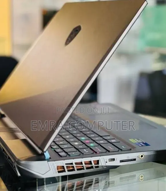 New Laptop MSI 16GB Intel Core i9 SSD 1T