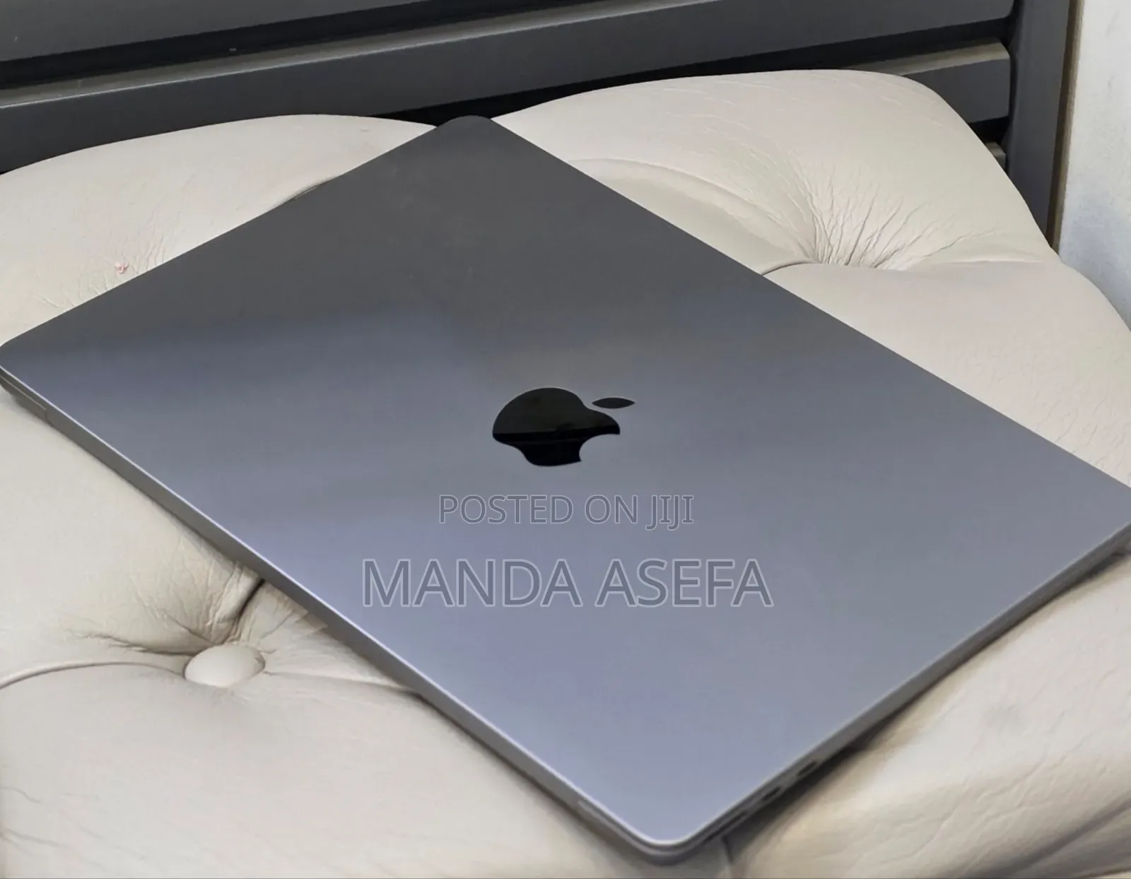 New Laptop Apple MacBook Air 2022 M2 8GB Apple M2 SSD 256GB