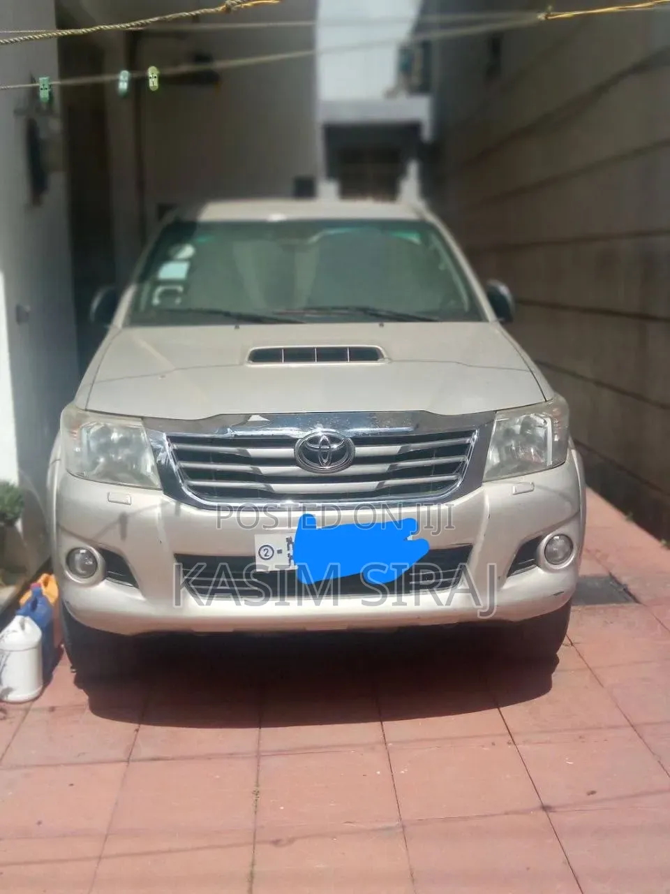 Toyota Hilux 2015 Blue