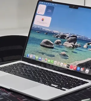 New Laptop Apple MacBook Air 2024 M3 16GB Apple M3 SSD 256GB