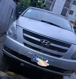 Hyundai H1 2008 Silver