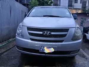 Hyundai H1 2008 Silver