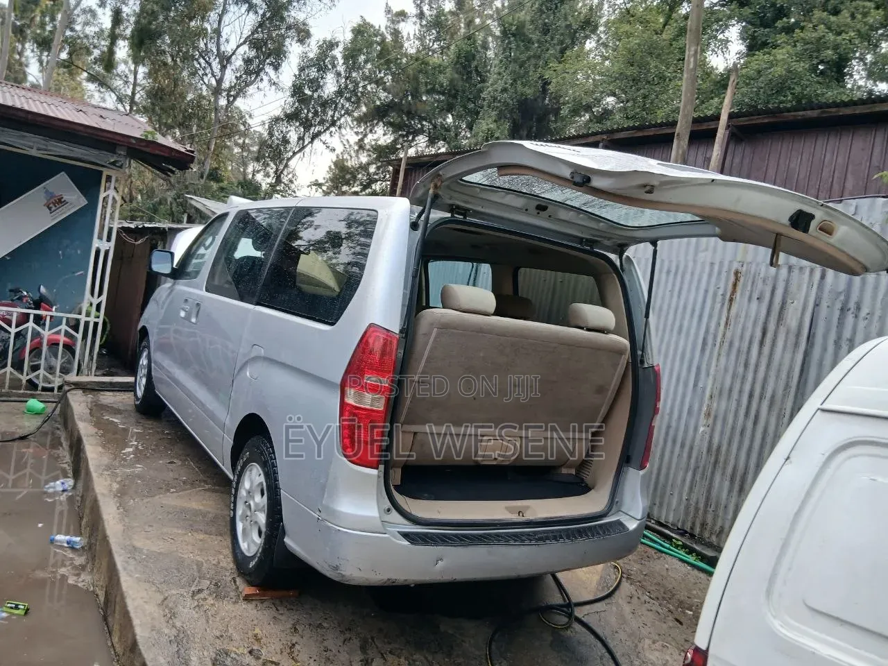 Hyundai H1 2008 Silver