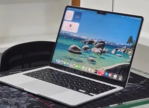 New Laptop Apple MacBook Air 2024 M3 16GB Apple M3 SSD 256GB