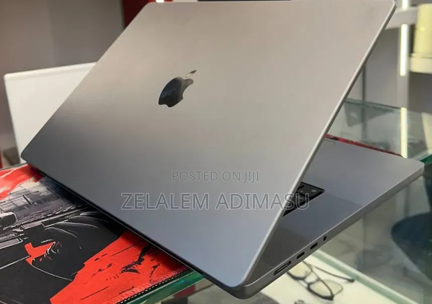 New Laptop Apple MacBook Pro 2021 M1 Max 64GB Apple M1 Max SSD 4T
