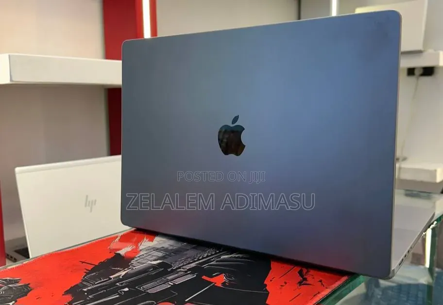 New Laptop Apple MacBook Pro 2021 M1 Max 64GB Apple M1 Max SSD 4T