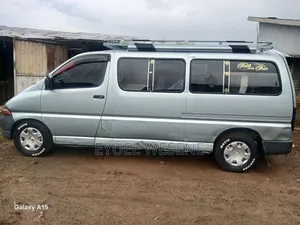 Toyota Hilux 1998 Silver