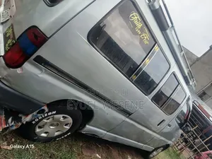 Toyota Hilux 1998 Silver