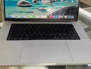 New Laptop Apple MacBook Pro 2021 M1 32GB Apple M1 Pro SSD 1T