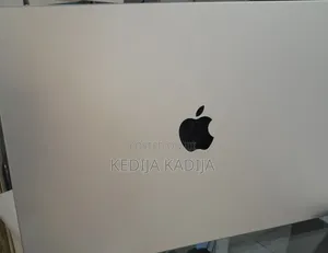 New Laptop Apple MacBook Pro 2021 M1 32GB Apple M1 Pro SSD 1T