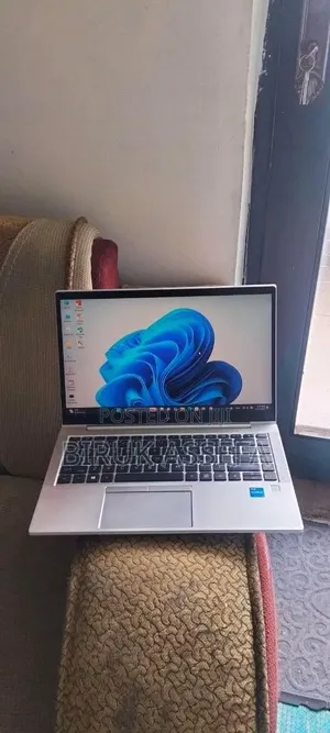 New Laptop HP EliteBook 840 8GB Intel Core i5 SSD 512GB