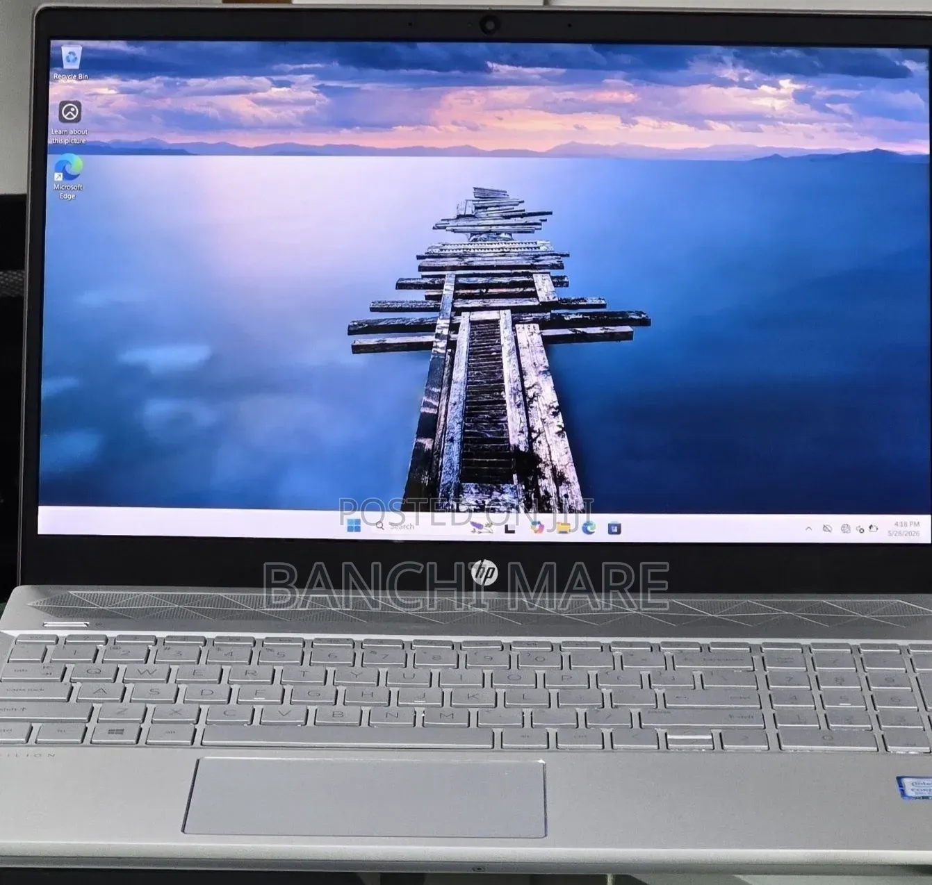 New Laptop HP Pavilion 15 8GB Intel Core i7 SSD 256GB