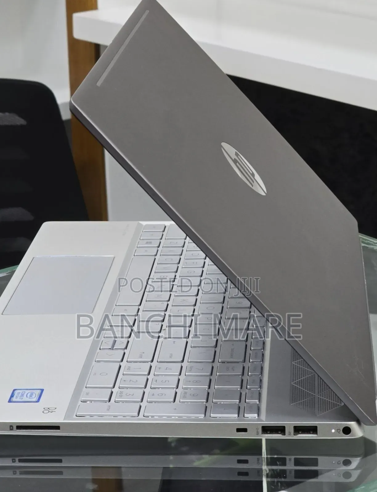 New Laptop HP Pavilion 15 8GB Intel Core i7 SSD 256GB