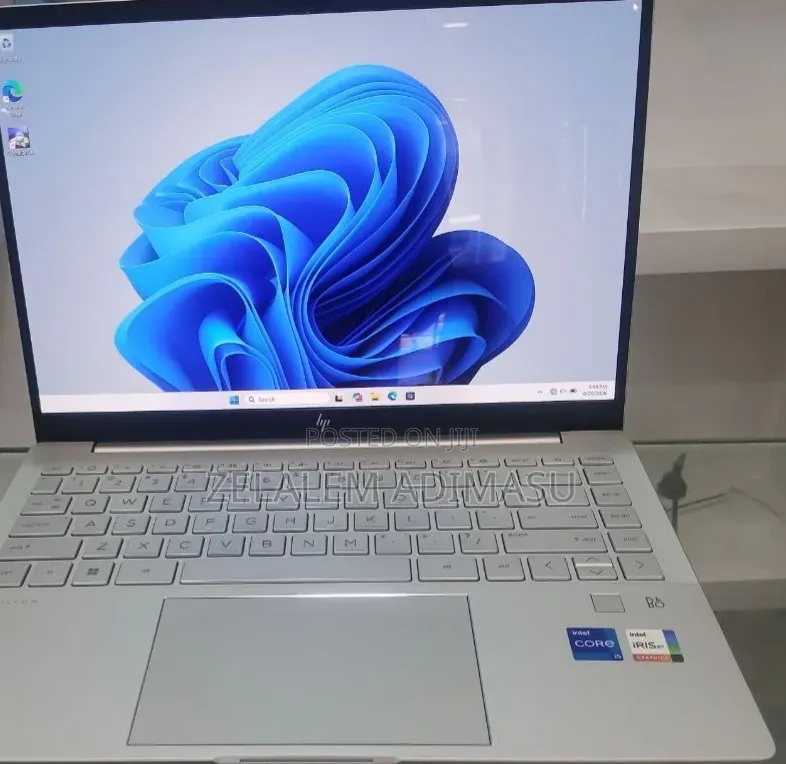 New Laptop HP Pavilion 15 16GB Intel Core i7 SSD 1T