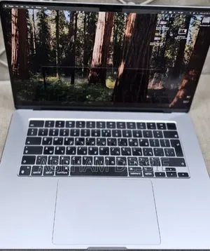 New Laptop Apple MacBook Air 2024 M3 8GB Apple M3 SSD 512GB