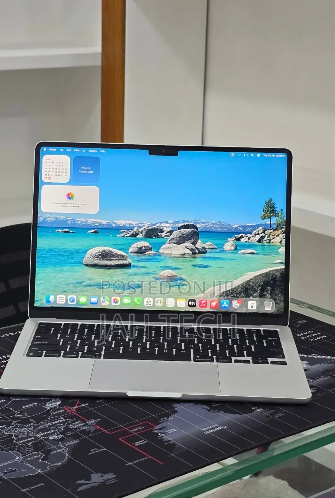 New Laptop Apple MacBook Air 2024 M3 16GB Apple M3 SSD 256GB