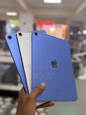 New Apple iPad 10.2 (2021) 64 GB Blue