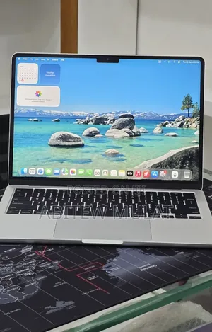New Laptop Apple MacBook Air 2024 M3 16GB Apple M3 SSD 256GB