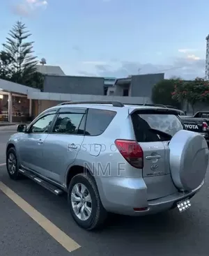Toyota RAV4 2.4 2008 Silver