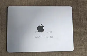 New Laptop Apple MacBook Air 2024 M3 8GB Apple M3 SSD 512GB