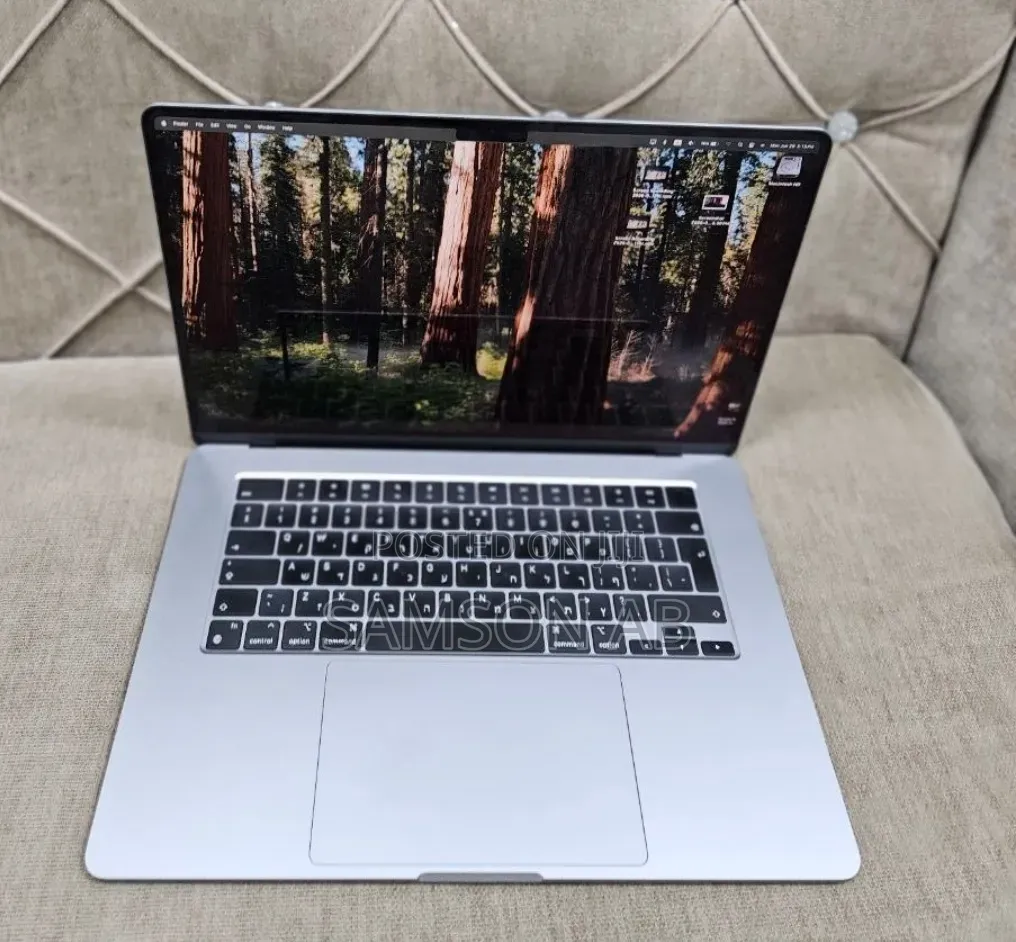 New Laptop Apple MacBook Air 2024 M3 8GB Apple M3 SSD 512GB
