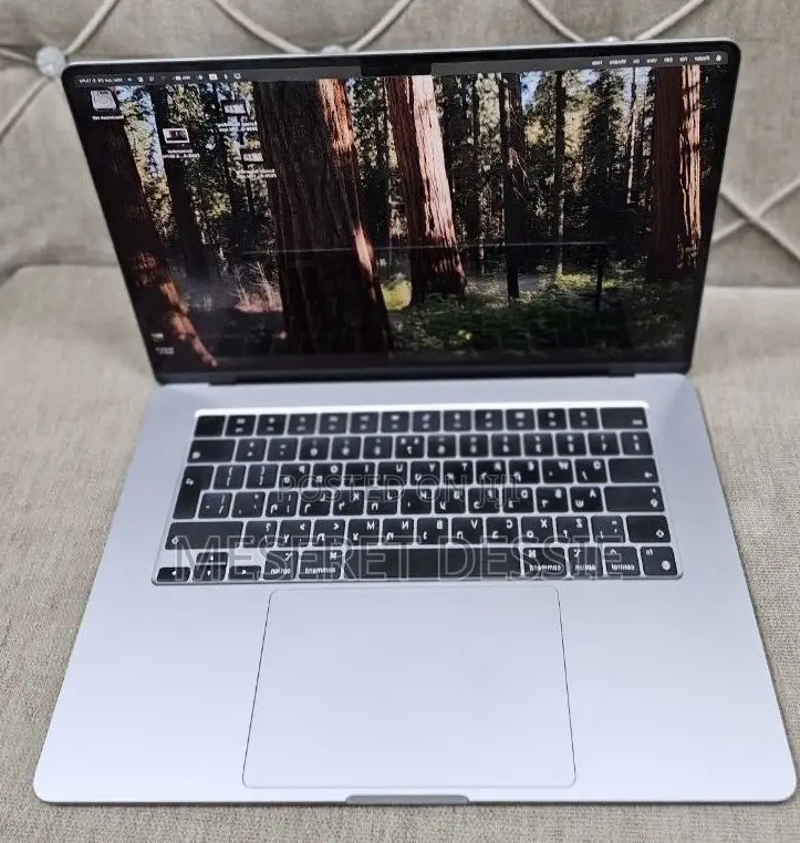 New Laptop Apple MacBook Air 2024 M3 8GB Intel Core M3 SSD 512GB
