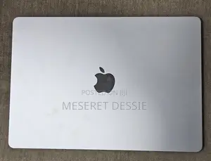 New Laptop Apple MacBook Air 2024 M3 8GB Intel Core M3 SSD 512GB