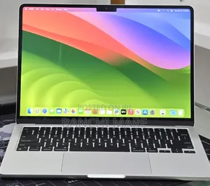 New Laptop Apple MacBook Air 2022 M2 16GB Apple M2 SSD 512GB