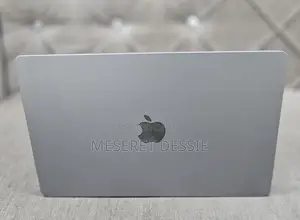 New Laptop Apple MacBook Air 8GB Apple M3 Pro SSD 512GB