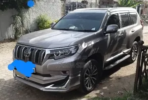 Toyota Land Cruiser Prado 2018 Blue
