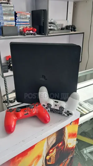 Slim Ps4