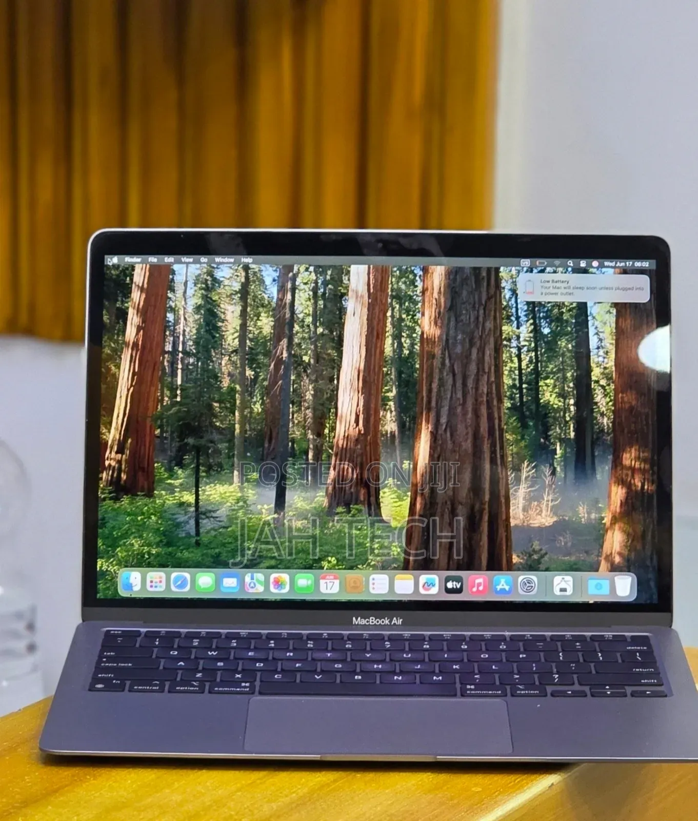 New Laptop Apple MacBook Air 2020 M1 16GB Apple M1 SSD 256GB