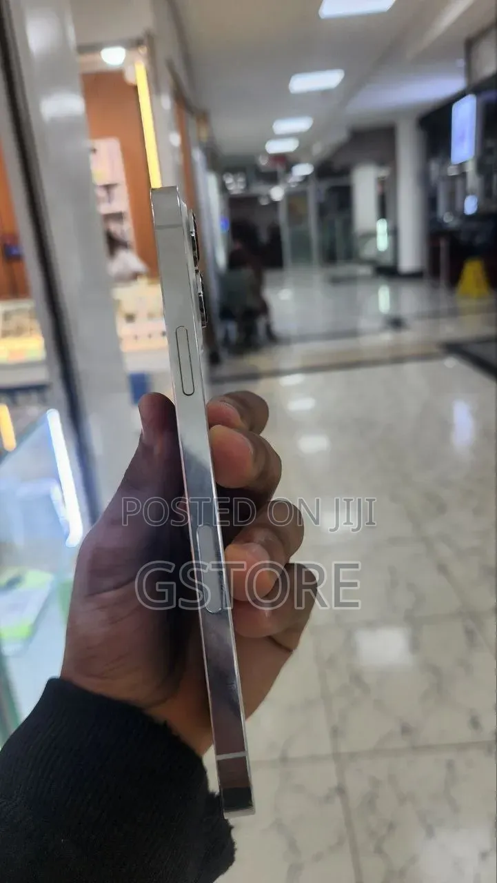 New Apple iPhone 13 Pro Max 128 GB White