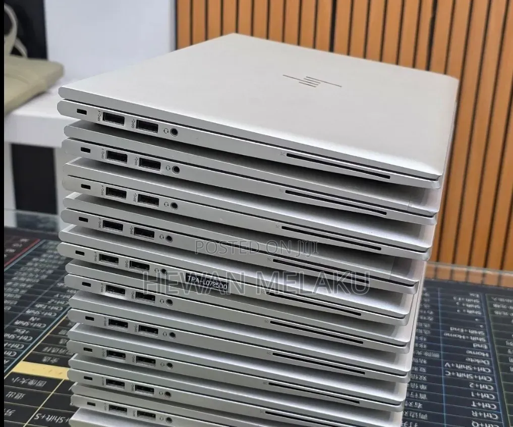 New Laptop HP EliteBook 840 G10 16GB Intel Core i7 SSD 512GB