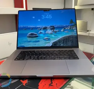 New Laptop Apple MacBook Pro 64GB Apple M1 Max SSD 3T
