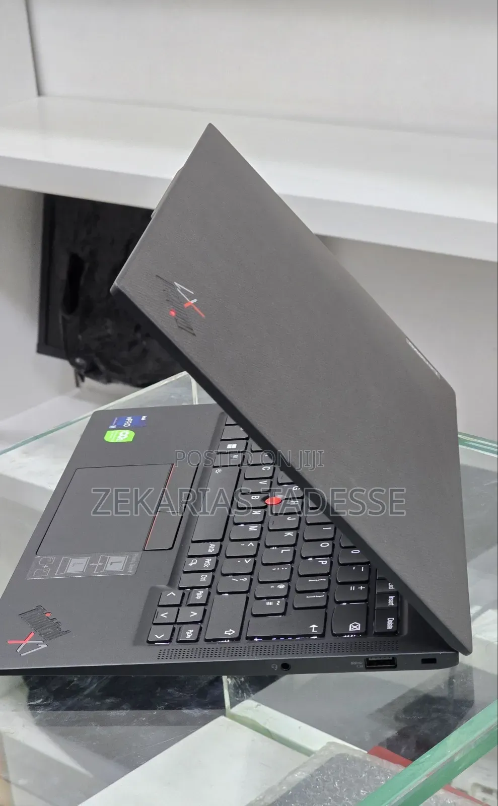 New Laptop Lenovo ThinkPad X1 Carbon 16GB Intel Core i7 SSD 512GB