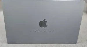 New Laptop Apple MacBook Air 2024 M3 8GB Apple M3 SSD 512GB